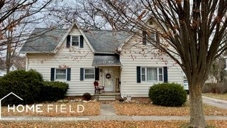 719 N Saginaw Street, Owosso, MI 48867