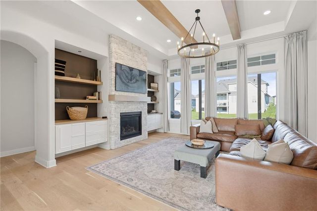 12709 W 174th Street, Overland Park, KS 66221