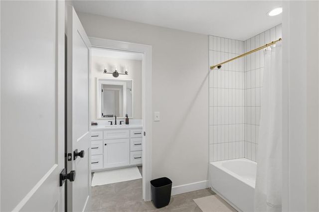 12709 W 174th Street, Overland Park, KS 66221