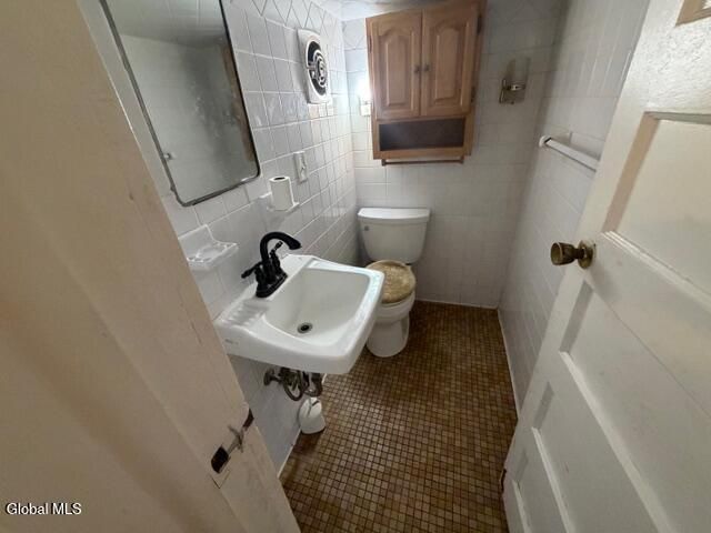 1471 Helderberg Avenue, Rotterdam, NY 12306