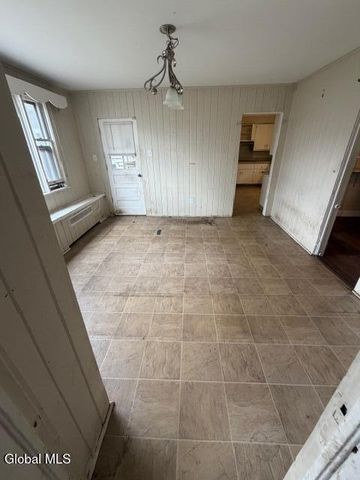 1471 Helderberg Avenue, Rotterdam, NY 12306