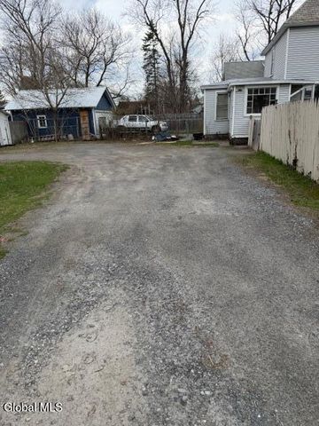 1471 Helderberg Avenue, Rotterdam, NY 12306