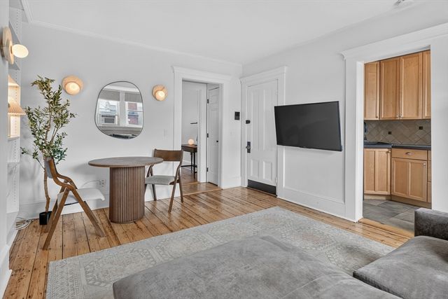 24 Harvard St 4, Boston, MA 02129