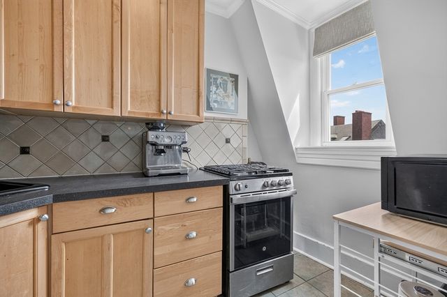 24 Harvard St 4, Boston, MA 02129