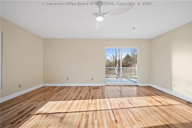 1909 Garretts Bend Road, Sod, WV 25564