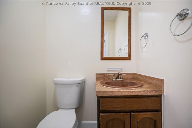 1909 Garretts Bend Road, Sod, WV 25564