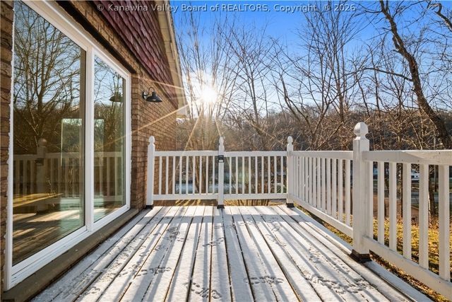 1909 Garretts Bend Road, Sod, WV 25564