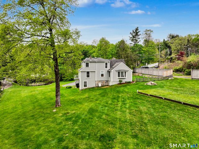 105 Ivy Hill Road, Ridgefield, CT 06877