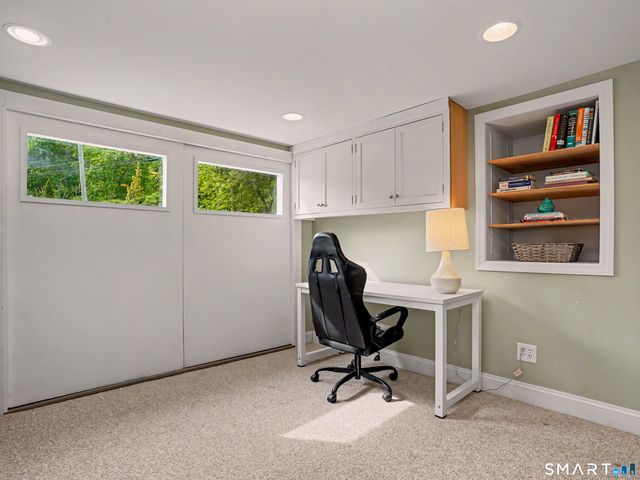 105 Ivy Hill Road, Ridgefield, CT 06877