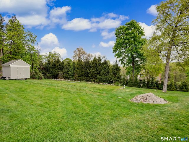105 Ivy Hill Road, Ridgefield, CT 06877
