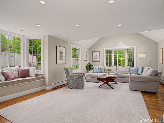 105 Ivy Hill Road, Ridgefield, CT 06877