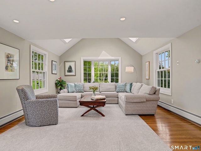 105 Ivy Hill Road, Ridgefield, CT 06877