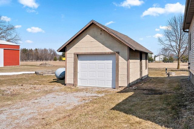 W444 CARLSON LANE, Oconto Falls, WI 54154