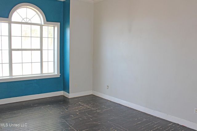 17139 Fenton Dedeaux Road, Kiln, MS 39556