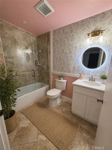 1519 W 37th, Los Angeles, CA 90018