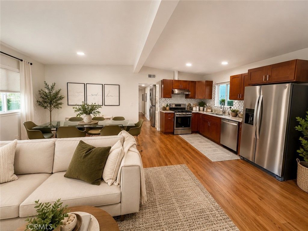 1519 W 37th, Los Angeles, CA 90018