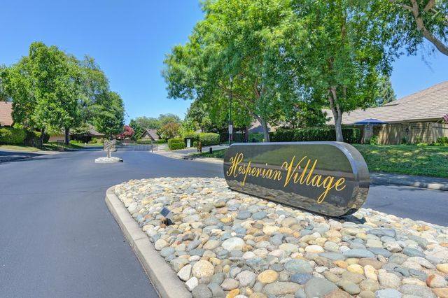 2139 Dame Shirley Way, Gold River, CA 95670