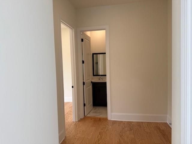 1014 Ridgeview Road, Woodstock, GA 30188