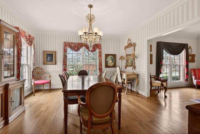 1213 Taborlake Cove, Lexington, KY 40502