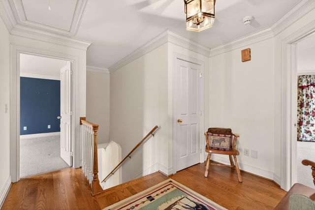 1213 Taborlake Cove, Lexington, KY 40502