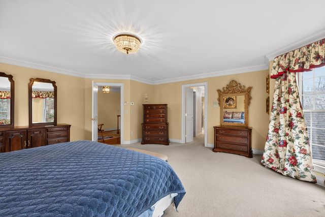 1213 Taborlake Cove, Lexington, KY 40502