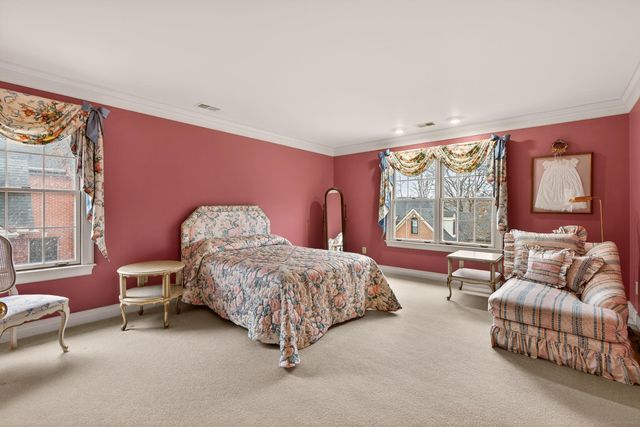 1213 Taborlake Cove, Lexington, KY 40502