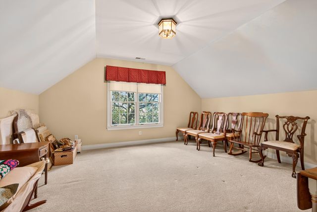 1213 Taborlake Cove, Lexington, KY 40502