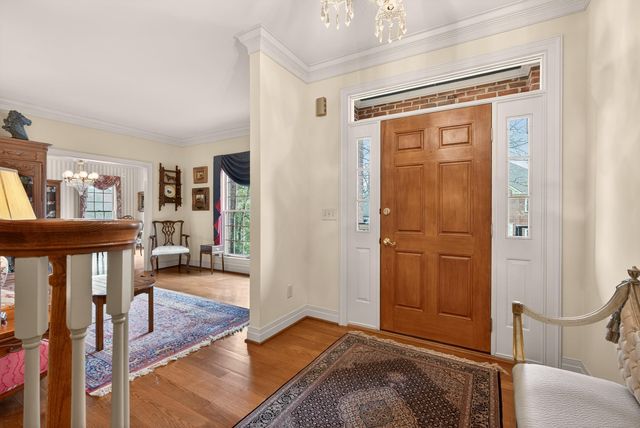 1213 Taborlake Cove, Lexington, KY 40502