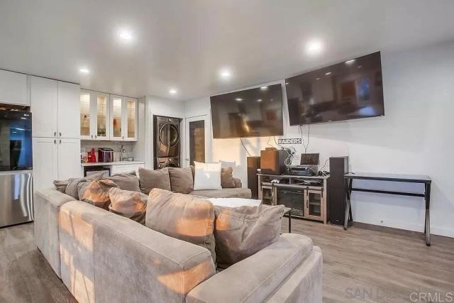3620 Paul Jones Avenue, San Diego, CA 92117