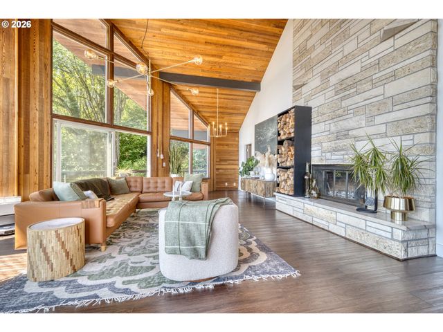 32797 Nw PEAK Rd, Scappoose, OR 97056