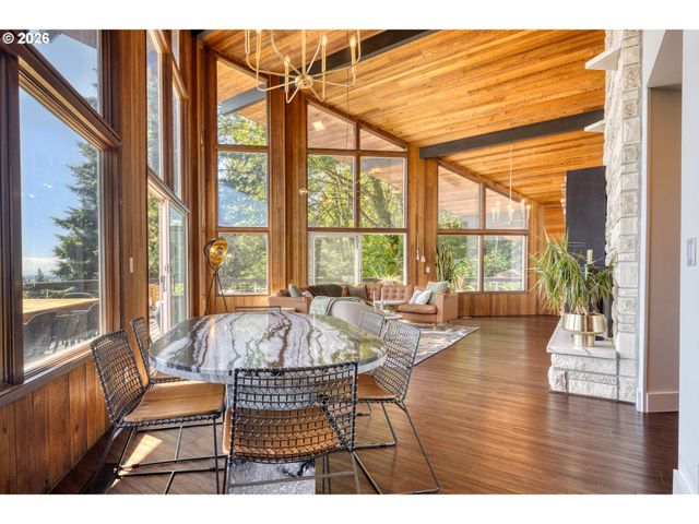 32797 Nw PEAK Rd, Scappoose, OR 97056