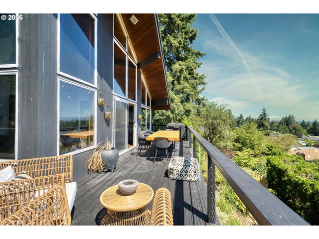 32797 Nw PEAK Rd, Scappoose, OR 97056