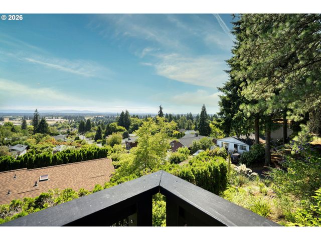 32797 Nw PEAK Rd, Scappoose, OR 97056