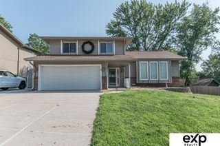 310 Brooks Place, Bellevue, NE 68005