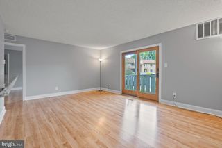 609 WOODHOLLOW DR, Marlton, NJ 08053