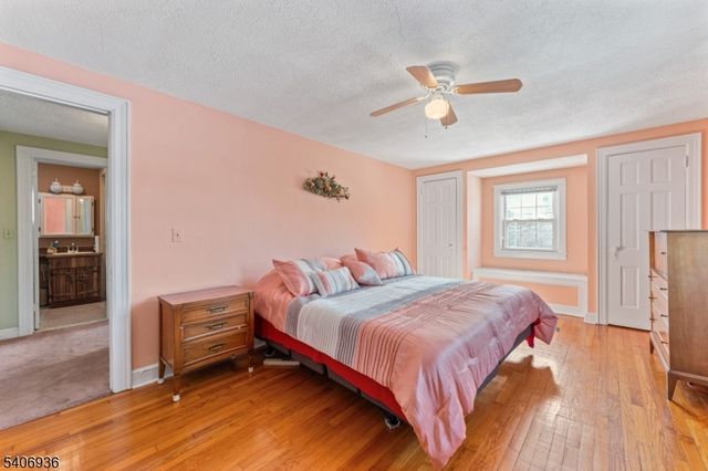 356 Washington Ave, Clifton City, NJ 07011