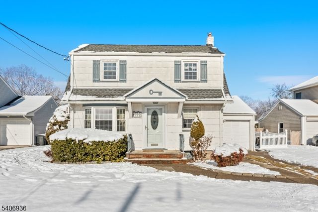 356 Washington Ave, Clifton City, NJ 07011