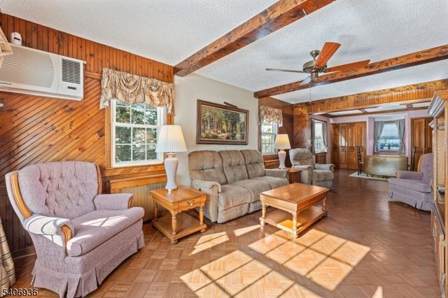 356 Washington Ave, Clifton City, NJ 07011