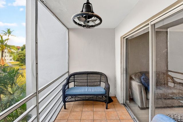 1630 Embassy Drive 207, West Palm Beach, FL 33401