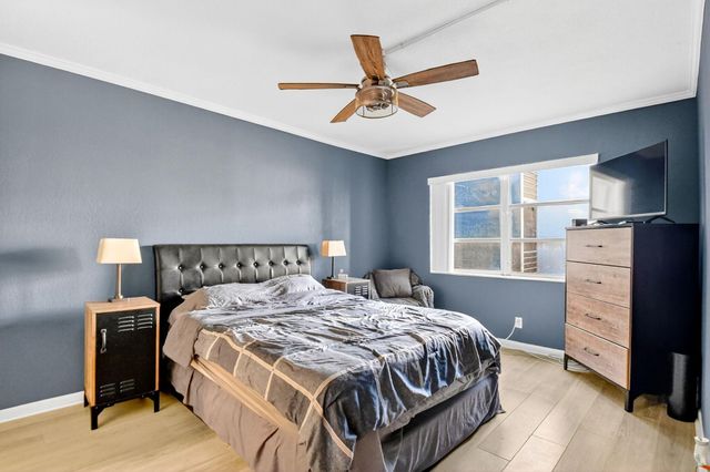 1630 Embassy Drive 207, West Palm Beach, FL 33401