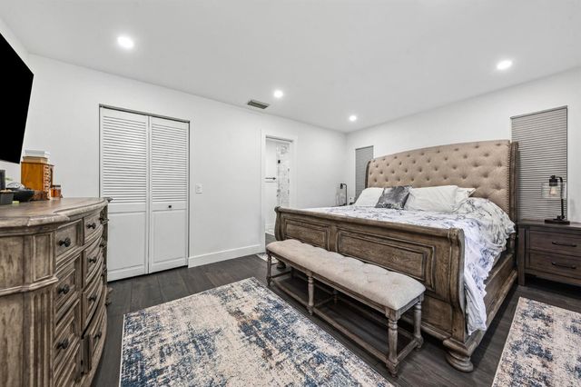 10908 SE Hobart Street, Jupiter, FL 33469