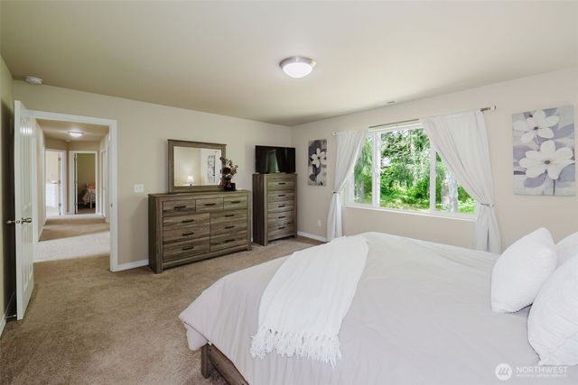 3677 SE Chesterton Drive, Port Orchard, WA 98366