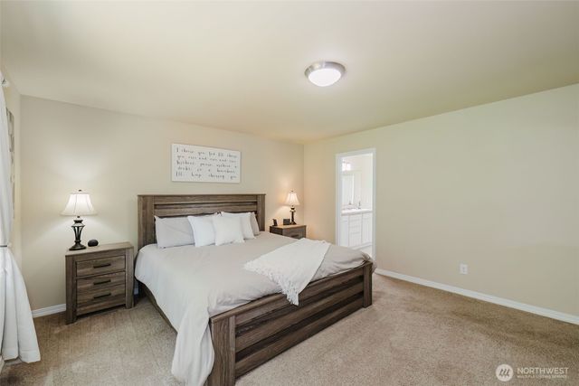 3677 SE Chesterton Drive, Port Orchard, WA 98366