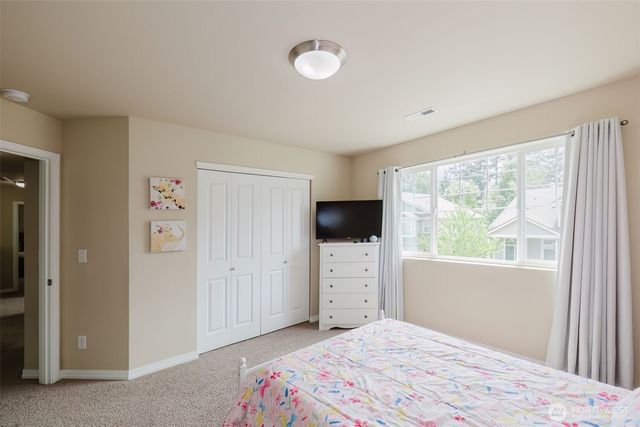 3677 SE Chesterton Drive, Port Orchard, WA 98366