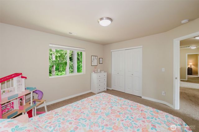 3677 SE Chesterton Drive, Port Orchard, WA 98366