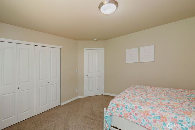 3677 SE Chesterton Drive, Port Orchard, WA 98366