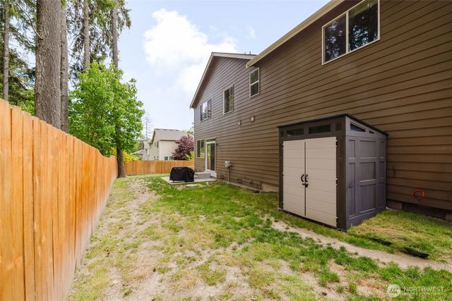 3677 SE Chesterton Drive, Port Orchard, WA 98366