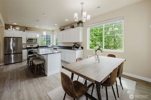 3677 SE Chesterton Drive, Port Orchard, WA 98366