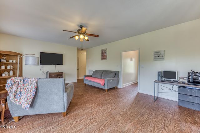 130 Garland Road, Unicoi, TN 37692