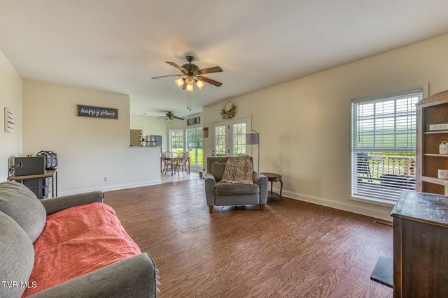 130 Garland Road, Unicoi, TN 37692